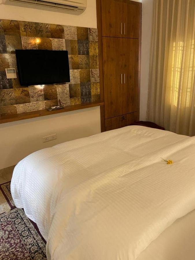 Yashmay Villa Club & Resort Gonda Exterior foto